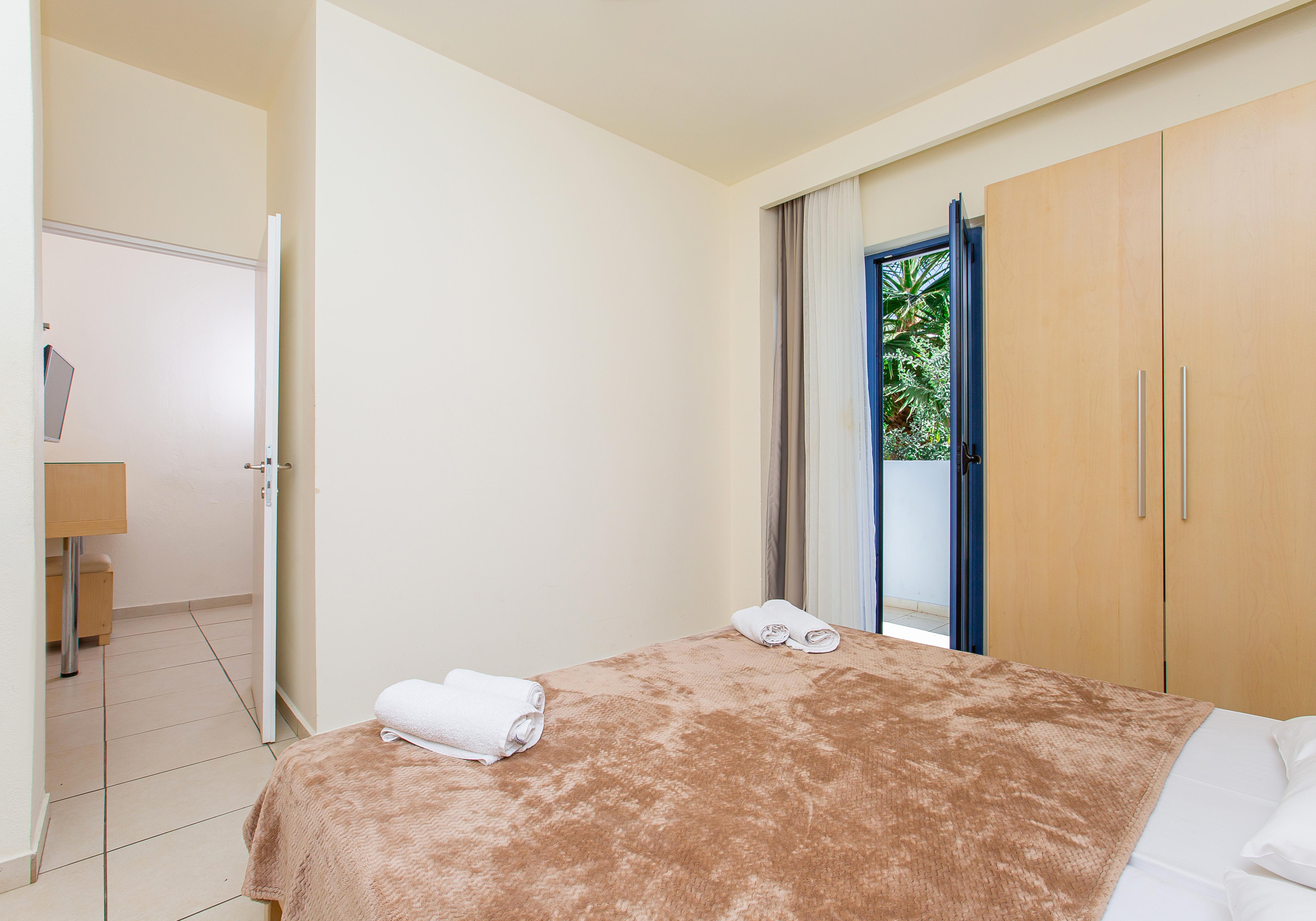 Hermes Hotel Malia Ngoại thất bức ảnh