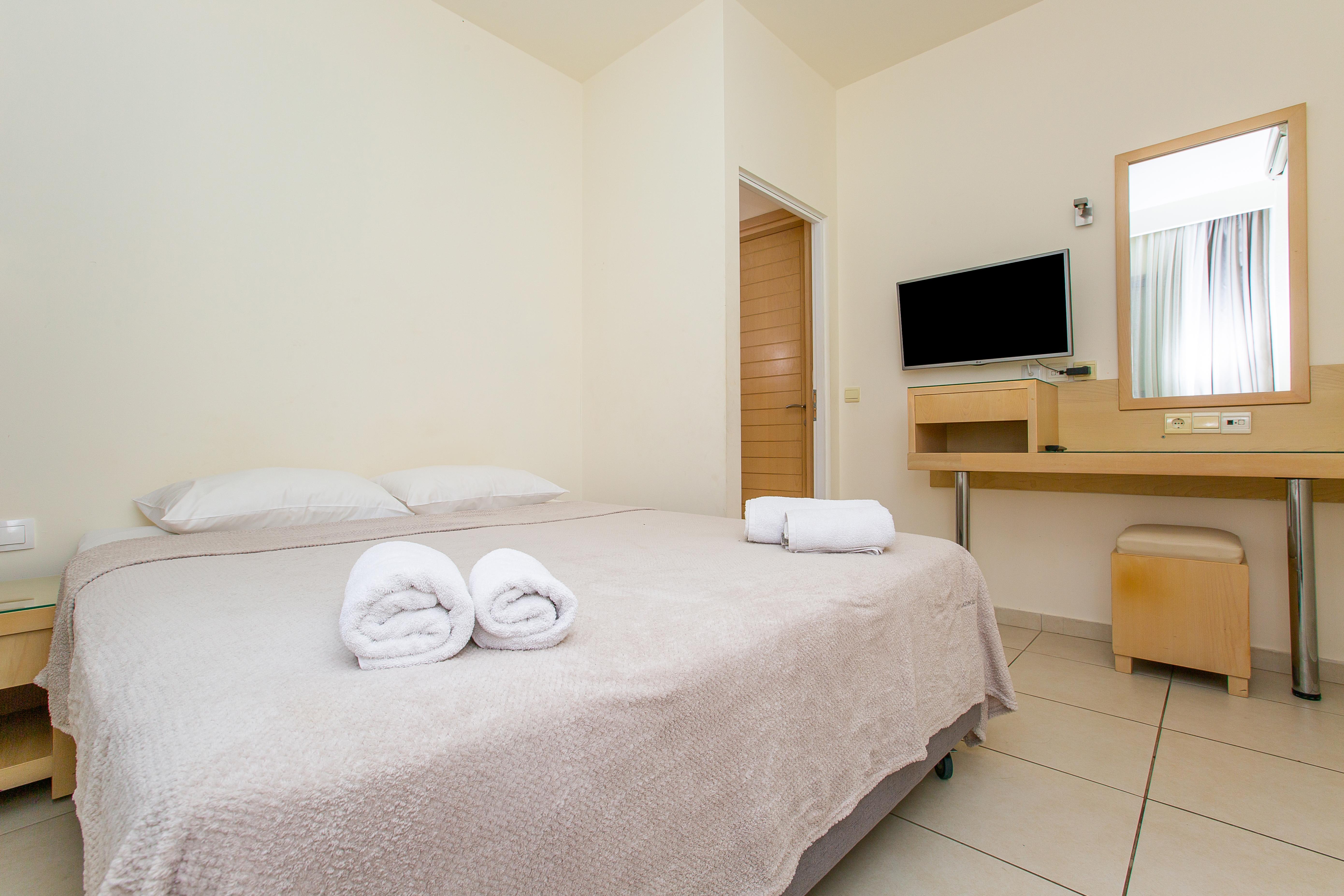 Hermes Hotel Malia Ngoại thất bức ảnh