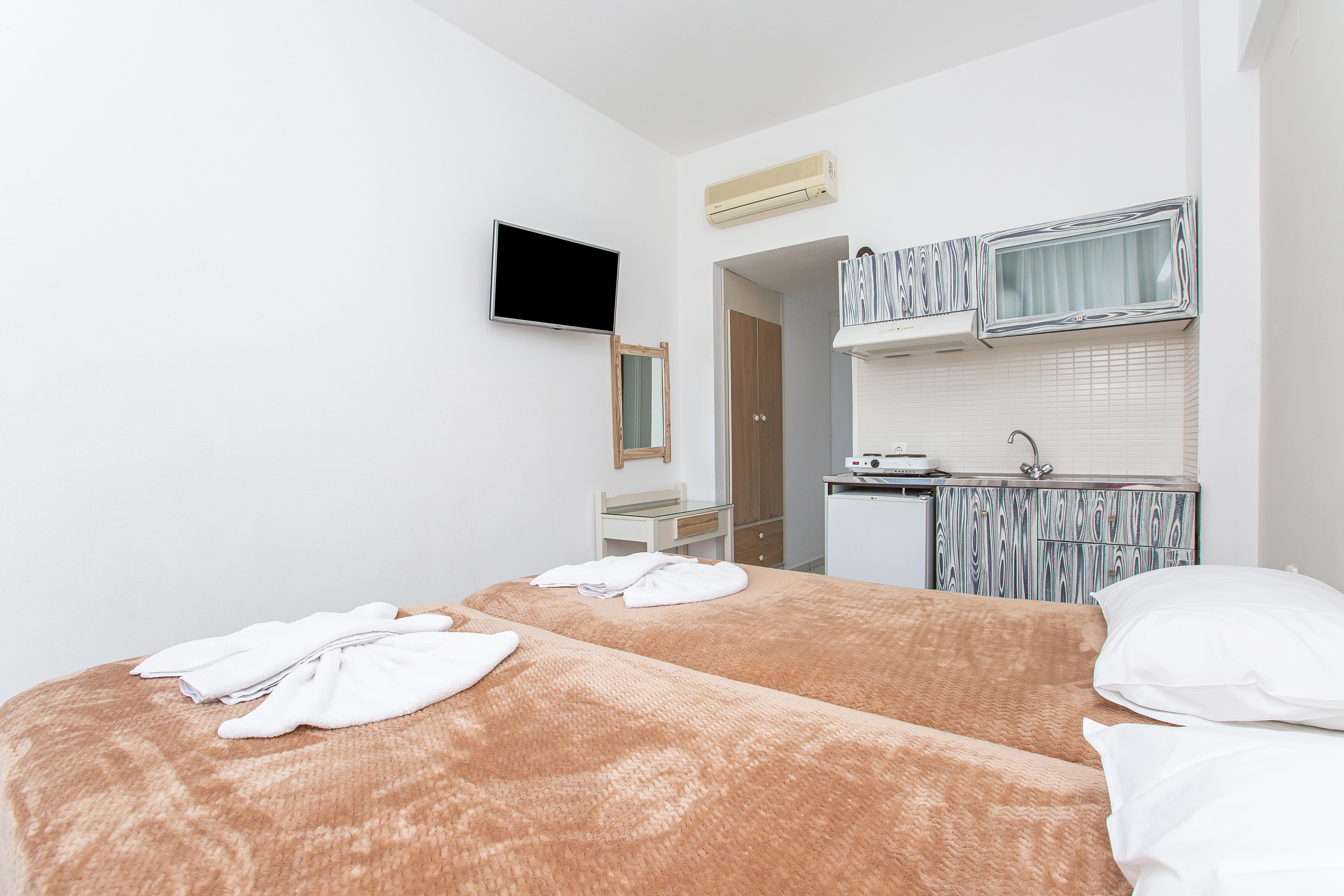 Hermes Hotel Malia Ngoại thất bức ảnh